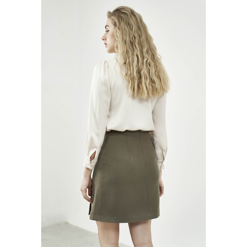 [Mã WABRHI5 giảm 15% đơn 599K] Chân váy đen vạt chồng khuy bọc 1CV1006 ADORE DRESS | BigBuy360 - bigbuy360.vn