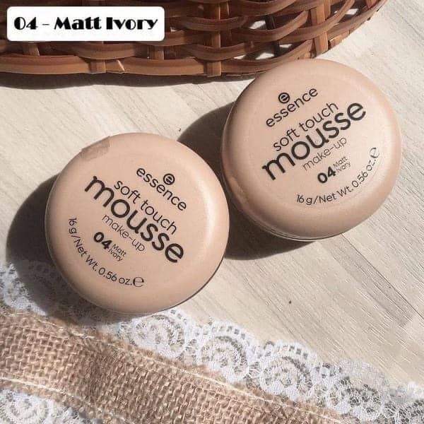 Phấn Tươi ĐỨC Essence Soft Touch Mousse (Màu 04 - Matt Ivory)