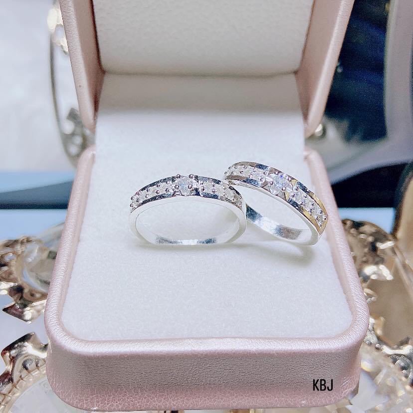 Nhẫn cặp đôi tình yêu mẫu mới đính đá nhỏ hàng dầy dặn - Kho sỉ bạc Nhất Linh