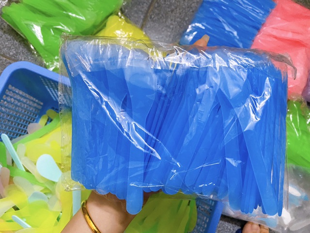 Lẻ 1 muỗng nhựa lấy kem | BigBuy360 - bigbuy360.vn