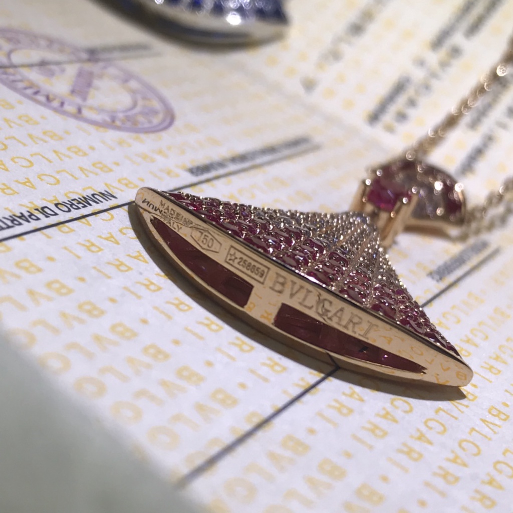 Vòng Cổ Váy Gypsophila Gradient Mới