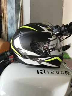 HJC C70 - 2 Kính