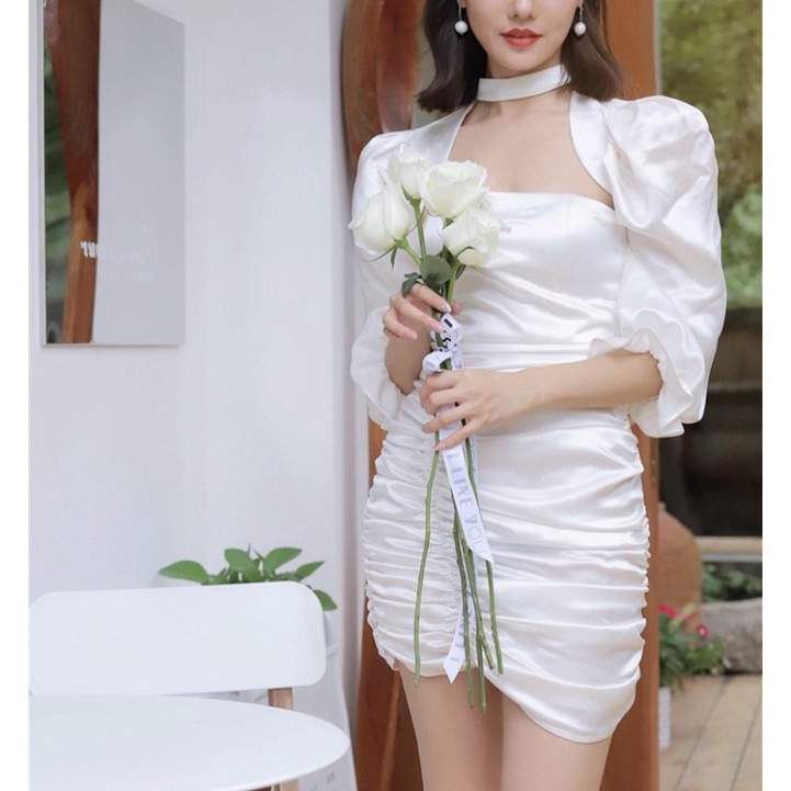 Đầm lụa sexy tay bồng chocker cổ , thân chun ôm body