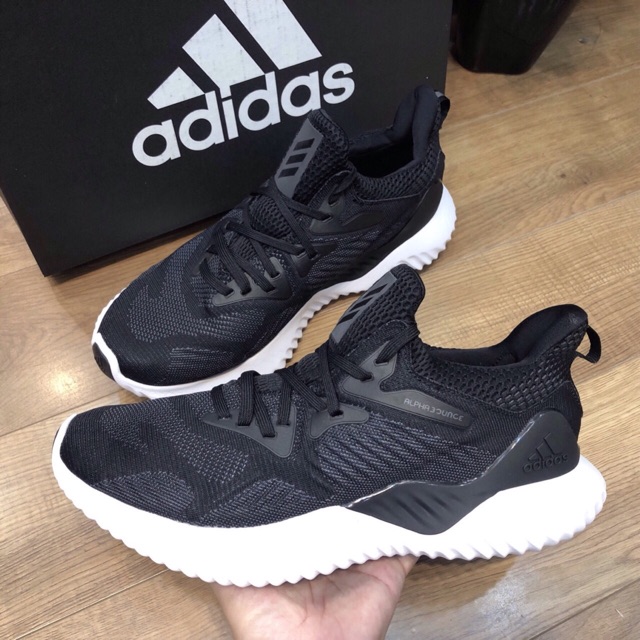 ( Hàng có sẵn)⚡️𝐅𝐑𝐄𝐄 𝐒𝐇𝐈𝐏⚡️Giày Alpha bounce đen đế trắng [ FULL BOX và BILL ]