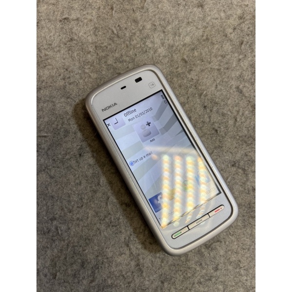 Điện thoại Nokia 5233 Xpressmusic trắng chính hãng