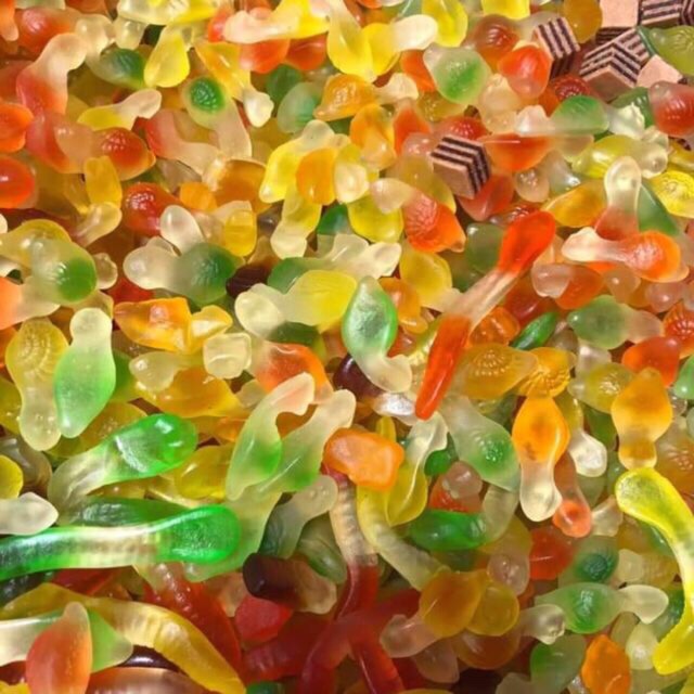 Bột gelatin làm kẹo chip chip, chè khúc bạch, bánh