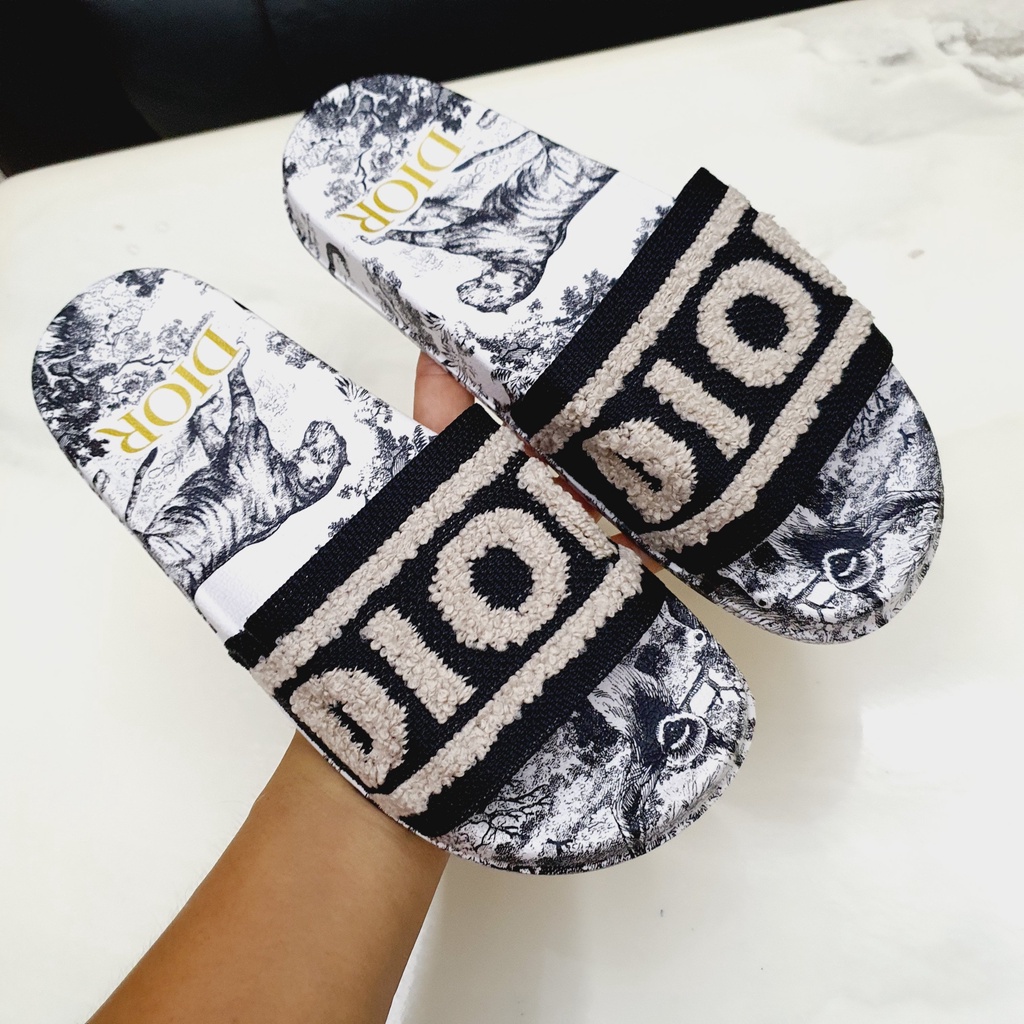 Dép Quai Ngang ĐIOR GUUCI  ✅ HÀNG SẴN 2 KIỂU ✅  Dép Thời Trang Đi Biển, Du Lịch Ngày Hè 299-37 299-38