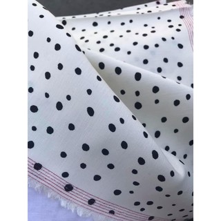 vải linen ướt bi đen nên trắng kem, xinh đẹp tôn da!