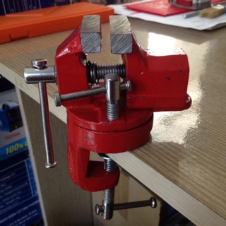 Ê tô kẹp bàn siêu tiện lợi