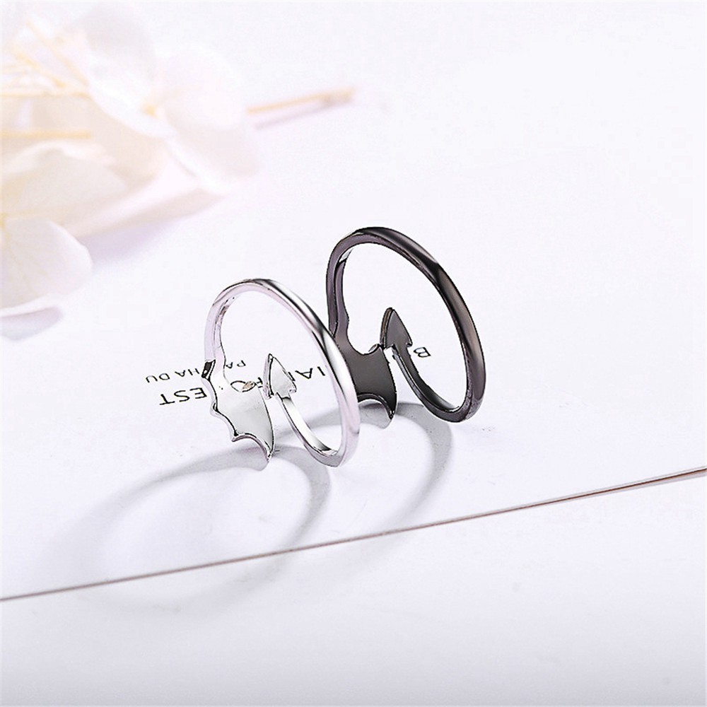 Nhẫn đôi khắc hình cánh thiên thần phong cách gothic