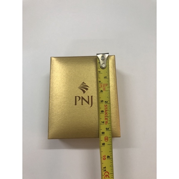 Hộp đựng dây chuyền PNJ