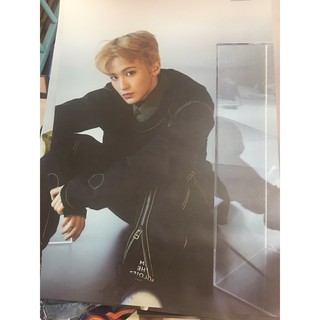 kpop offical poster kèm ống đựng.