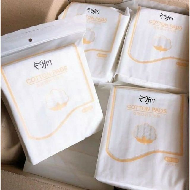 Bông tẩy trang 3 lớp cotton pads (hộp 222 miếng) an toàn cho Da nhạy cảm