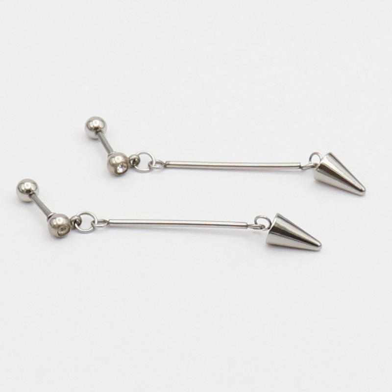 Bông tai titan không đen không rỉ hiphop đinh