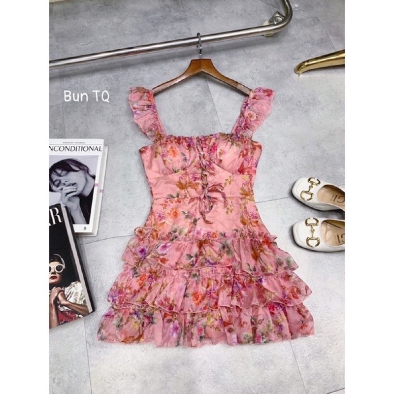 Đầm 2 Dây Cánh Tiên Babydoll Kẻ Caro Hồng 2 Tầng Bèo Vai Đính Hoa Nổi Freesize