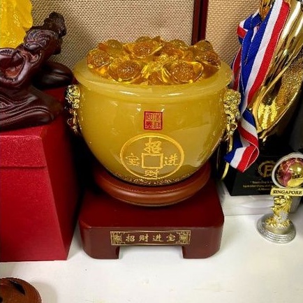 Bát Tụ Bảo Phong thuỷ  Đá Ngọc Chiêu Tài Lộc,  kích thước 15cm, 20cm  Có đế đẹp