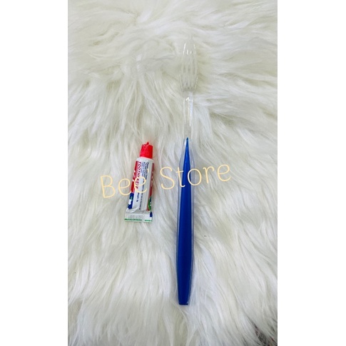 100 bộ bàn chải cán trong xanh biển cước mịn kèm kem đỏ túi bạc c