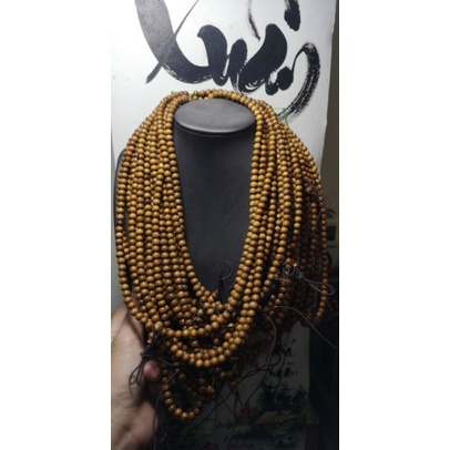 Tràng 108 hạt đi chùa