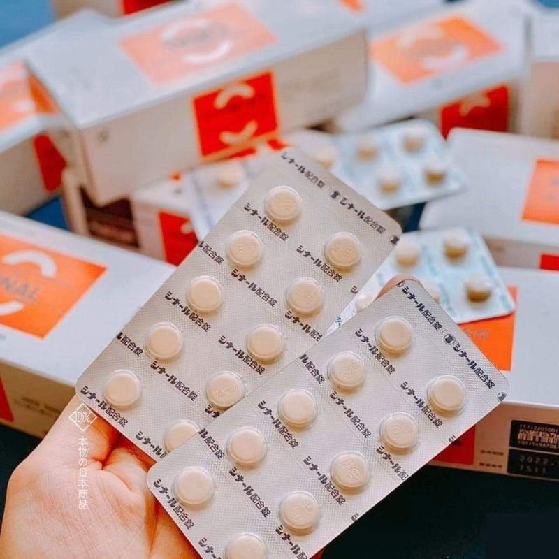 Viên uống Vitamin C trắng da, mờ thâm nám Cinal C Nhật Bản - Hộp 100 viên