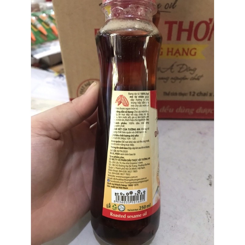 Dầu Mè Thơm Tường An Thượng Hạng 250ml