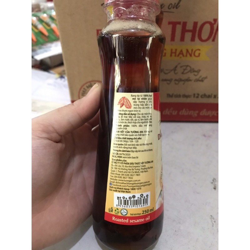 Dầu Mè Thơm Tường An Thượng Hạng 250ml