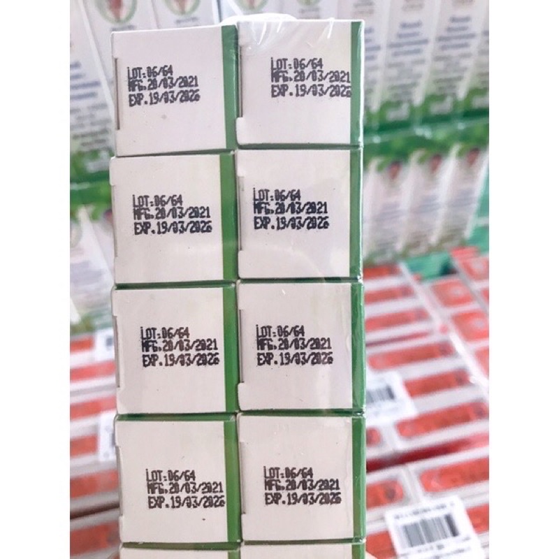 Dầu lăn 13 vị thảo dược thái lan 8ml Chính Hãng