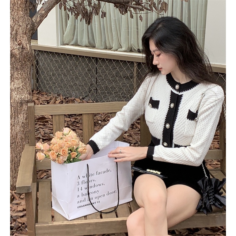 HUANG YOYO Áo khoác cardigan dệt kim tay dài dáng ngắn phối màu tương phản thời trang Hàn Quốc cho nữ 2023 Cho Nữ croptop