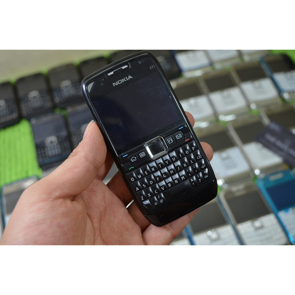 Điện Thoại NOKIA E71 Chính Hãng Có 3G WiFi, Bảo hành 12 tháng uy tín