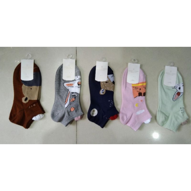 Vớ in hình gấu và thỏ có tai 22-25cm