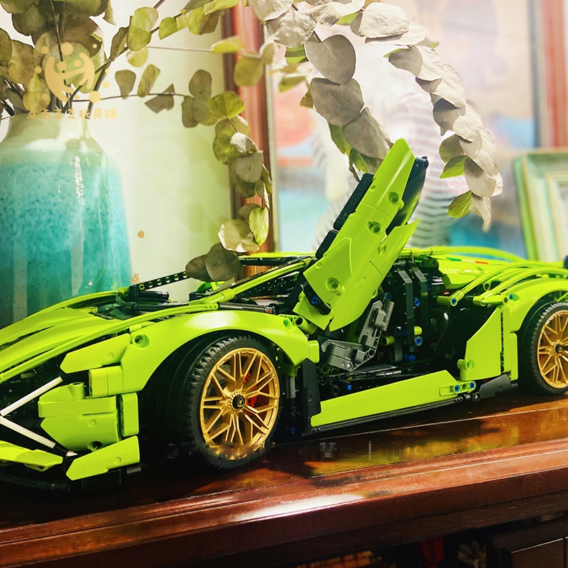 Mô hình đồ chơi lắp ráp xe hơi thể thao Lamborghini Car42115