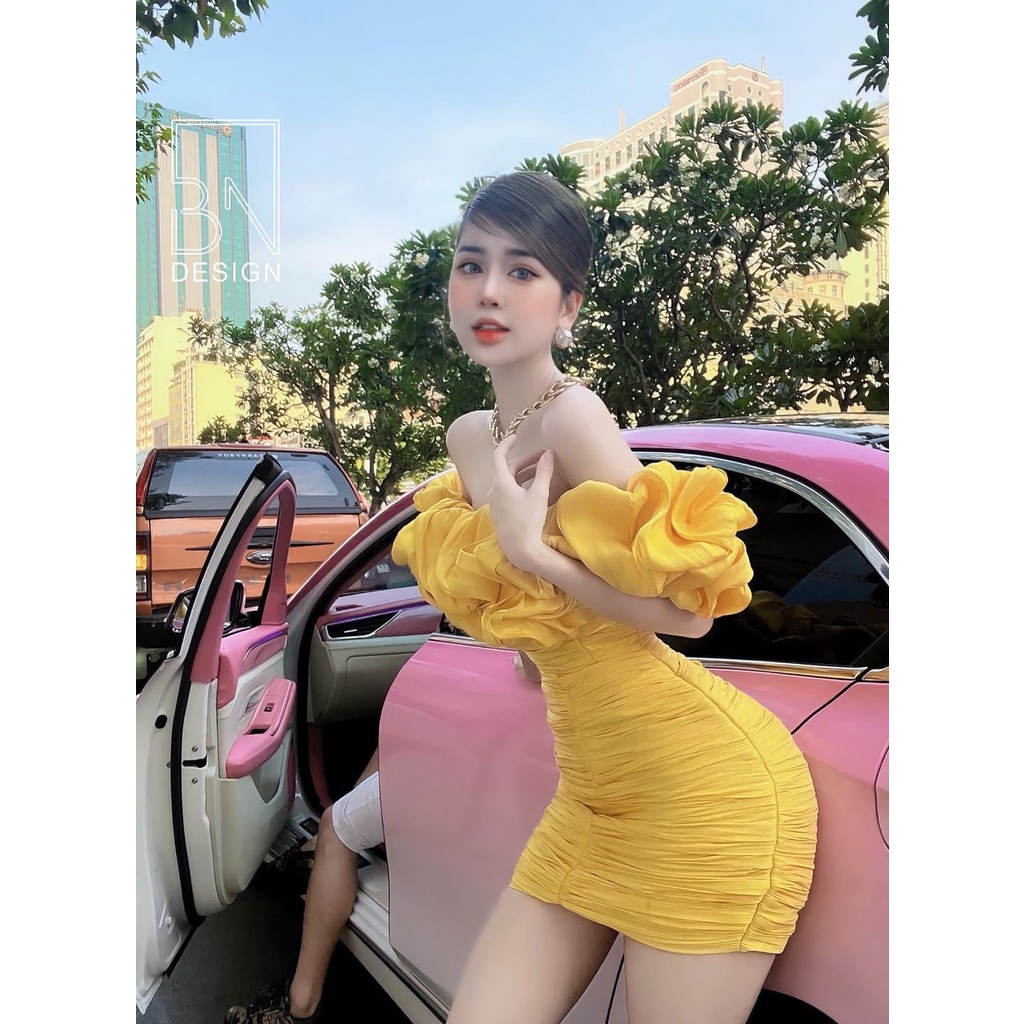 VÁY BODY TRỄ VAI BỒNG MÀU VÀNG SIÊU XINH