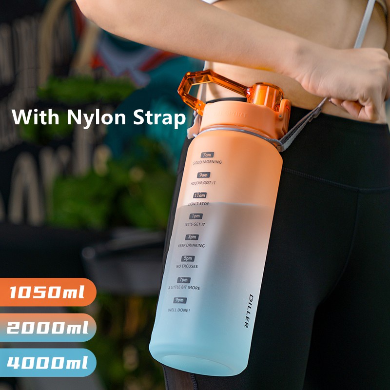 Diller Bình Nước Thể Thao Bằng Silicone Không Chứa BPA Kèm Ống Hút Đánh Dấu Thời Gian Cho Gym D58 4L