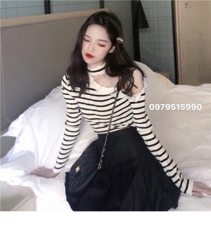 Áo len kẻ ngang đen trắng