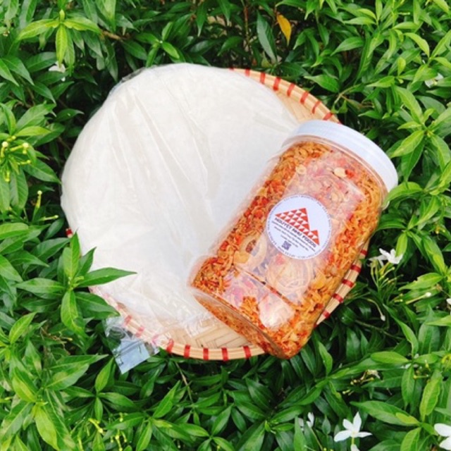 Combo 500g bánh tráng tròn phơi sương + 400g hành phi ruốc sấy Tây Ninh - Nguyệt Như