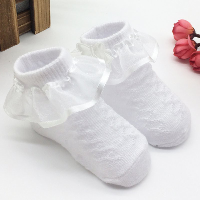 Vớ cotton viền ren cho bé gái từ 0-6 tháng tuổi