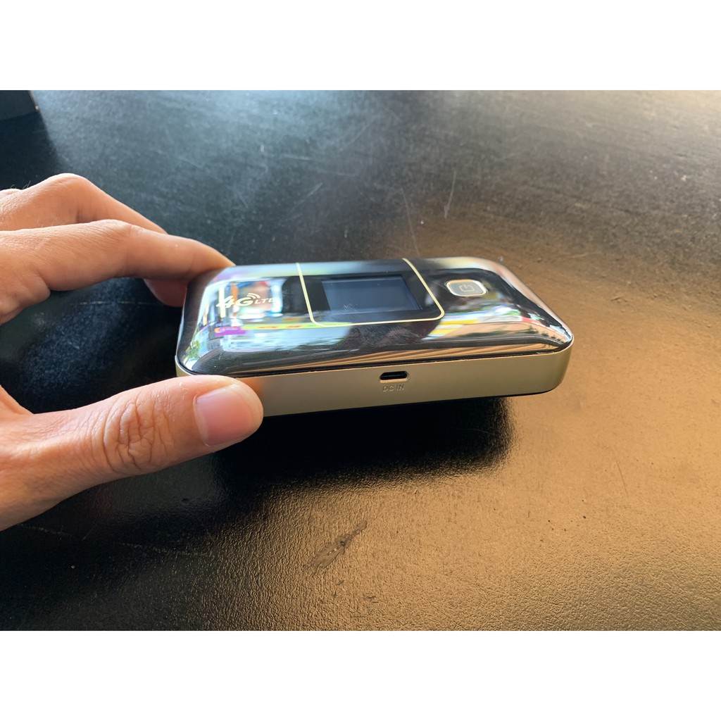 Bộ Phát WiFi 4G Pocket Hiroam H6800 tốc độ 300Mbps