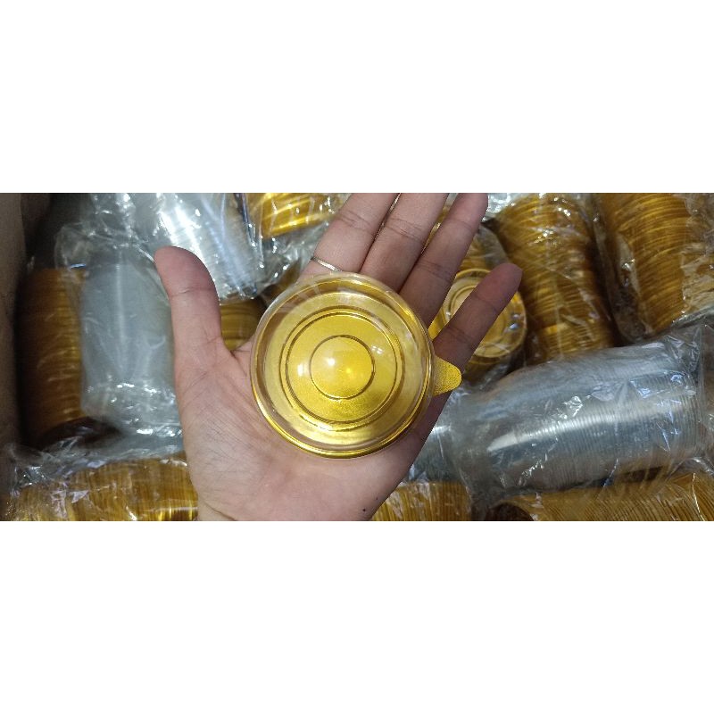 Hộp nhựa nắp cầu  đựng bánh trung thu đài loan