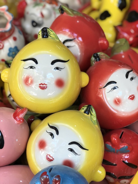 Con giống tiết kiệm hình trái cây mặt người