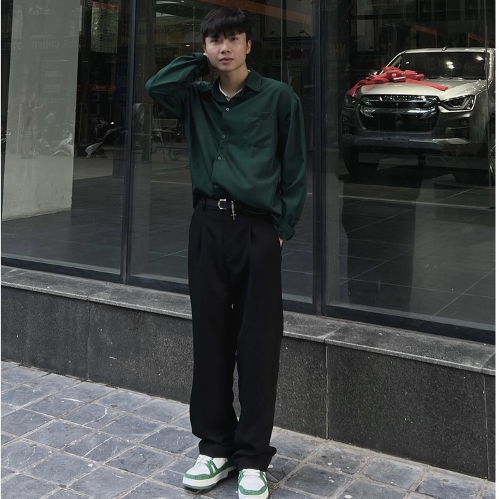 Áo sơ mi nam form rộng Hàn Quốc màu xanh lá hot trend Vettino sơ mi nam nữ unisex dài tay vải lụa chống nhăn