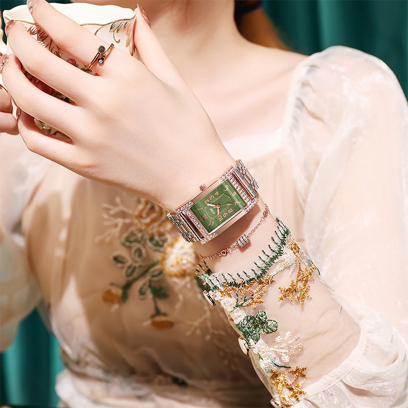Đồng Hồ Thời Trang Nữ Mặt Chữ Nhật Bằng Thép Không Gỉ