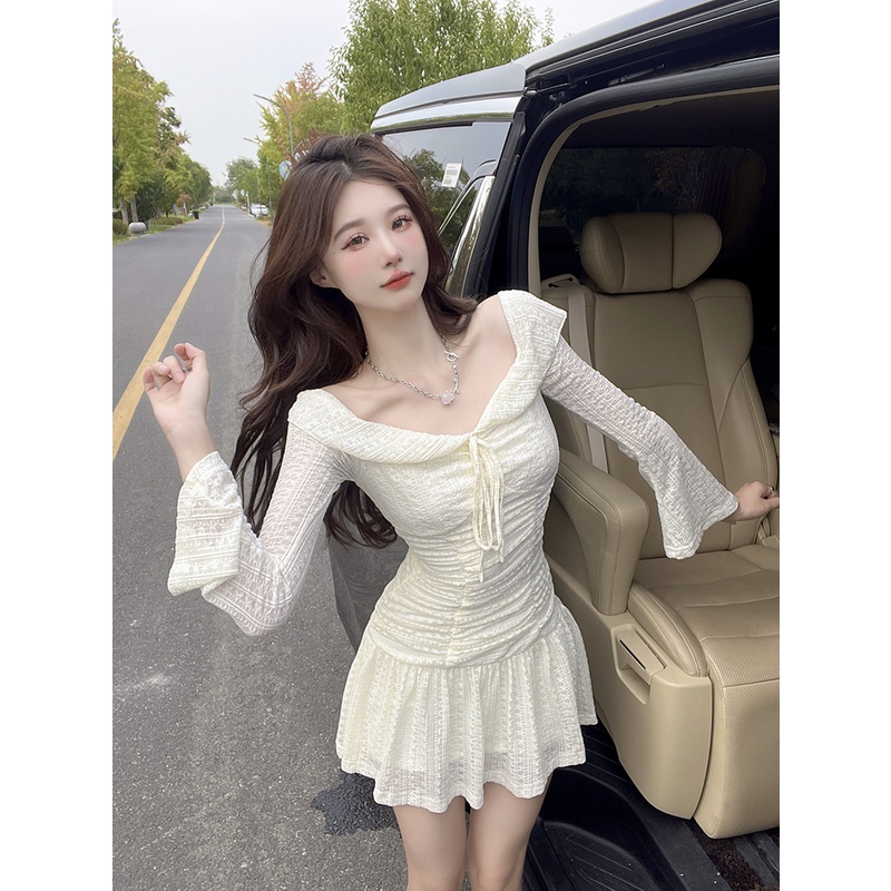 Đầm Nữ Dài Tay Cổ Chữ V Nhún Bèo Phong Cách Mới