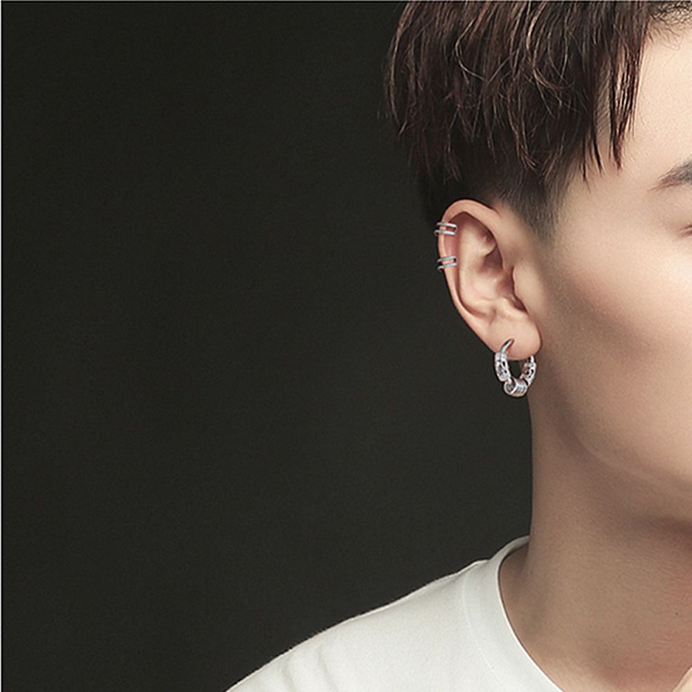 Khuyên kẹp vành tai bằng thép titan màu sắc cá tính dành cho nam nữ