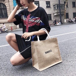 Túi cói đi biển