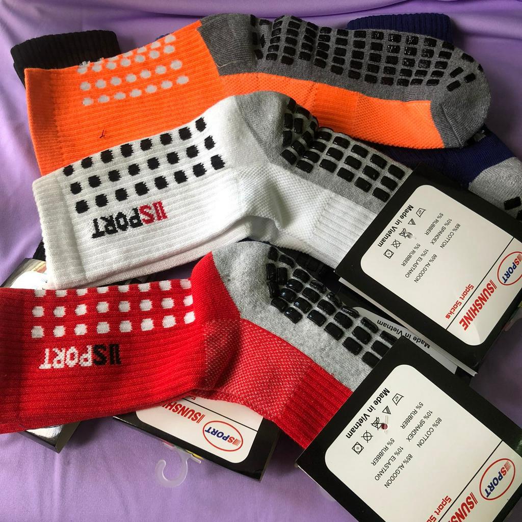 Tất đá bóng chống trượt đủ màu sắc, dày dặn, hàng cao cấp_ Giao hàng màu ngẫu nhiên