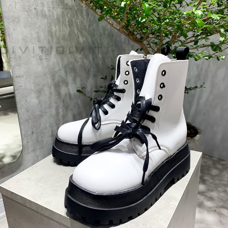 Giày boot trắng 0825 đế cao chất liệu da cao cấp dành cho nữ