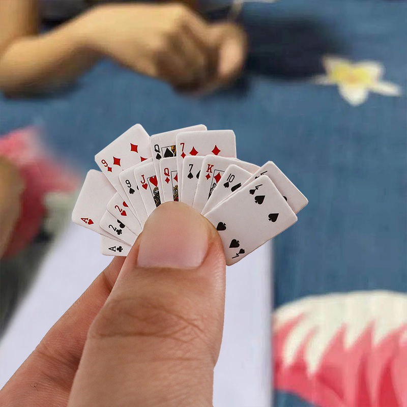 Bộ bài Tây poker siêu mini tí hon (N01069)