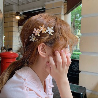 Kẹp Tóc Hoa Cúc Đính Pha Lê 4 Kiểu Phong Cách Hàn Quốc