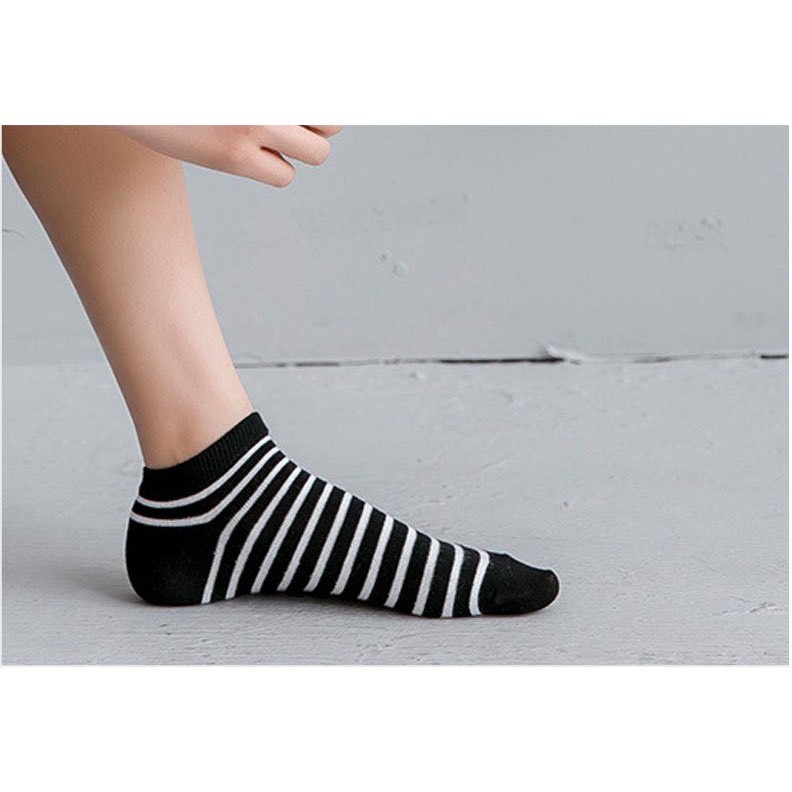 Combo 2 đôi tất nữ nhiều mẫu vỡ nữ trend đẹp kháng khuẩn