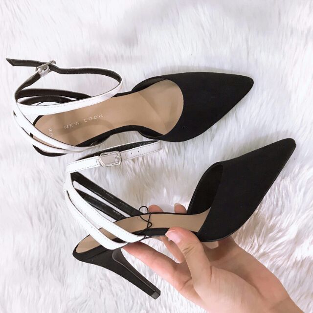 Guốc newlook mũi đen.