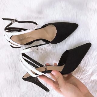 Guốc newlook mũi đen.